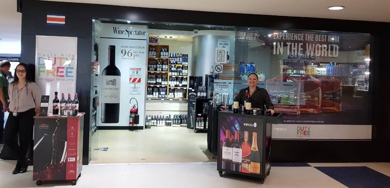 Baggage Claim Store