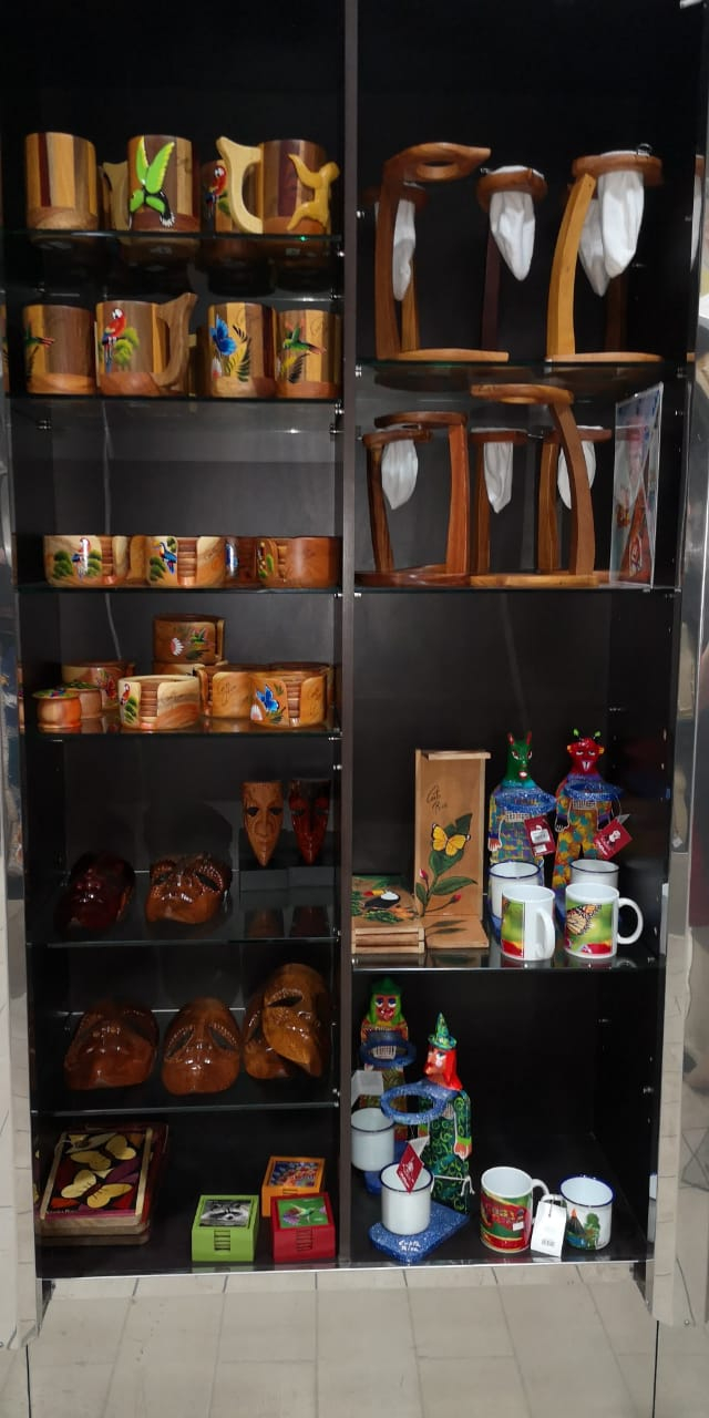 Souvenirs